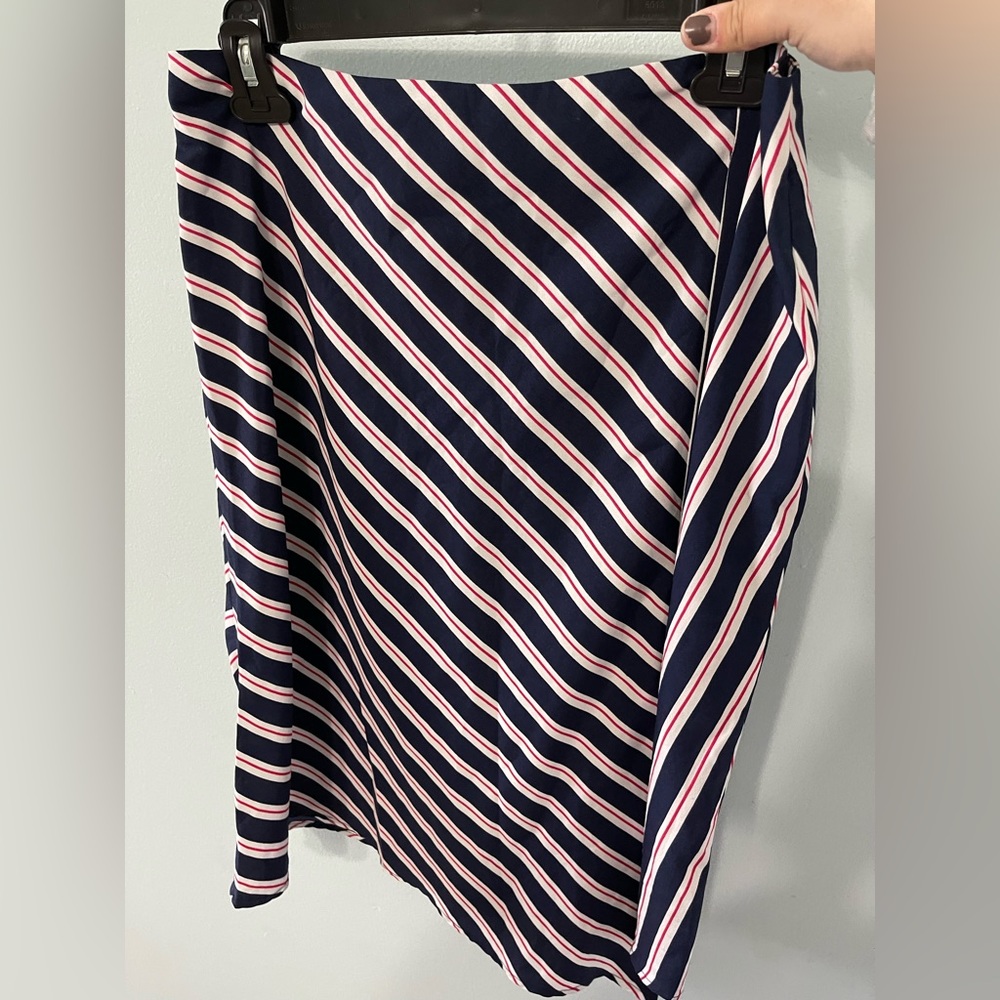 Midi stripped skirt